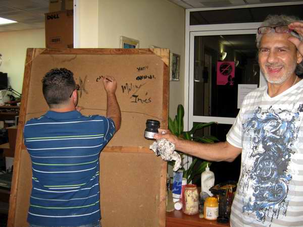 albertico-creo-firma-obra-de-kamyl-bullaudy-rodriguez-foto-lizandra-amat albertico-creo-firma-obra-de-kamyl-bullaudy-rodriguez-foto-lizandra-amat