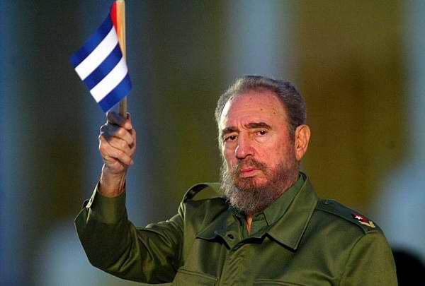 Concepto de Revolución: continuidad a las ideas de Fidel y a nuestro socialismo Concepto de Revolución: continuidad a las ideas de Fidel y a nuestro socialismo