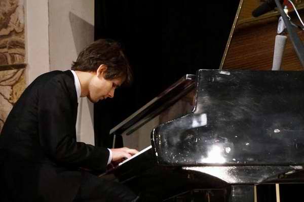 Actuará por primera vez en La Habana pianista polaco Jakub Kitowski Actuará por primera vez en La Habana pianista polaco Jakub Kitowski