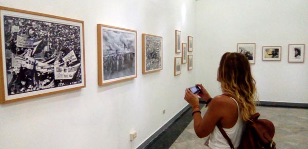 Miradas a pasajes históricos cubanos a través del arte fotográfico Miradas a pasajes históricos cubanos a través del arte fotográfico