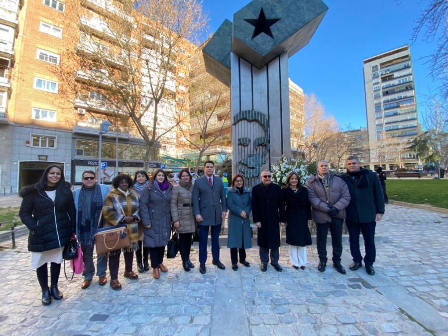 Tribute paid to Jose Marti on his 170th birthday in Spain