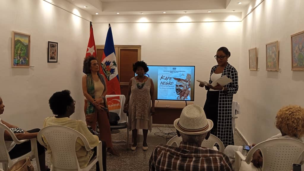 Casa del Alba Cultural Hosts the Screening of the Documentary Kafe Negro