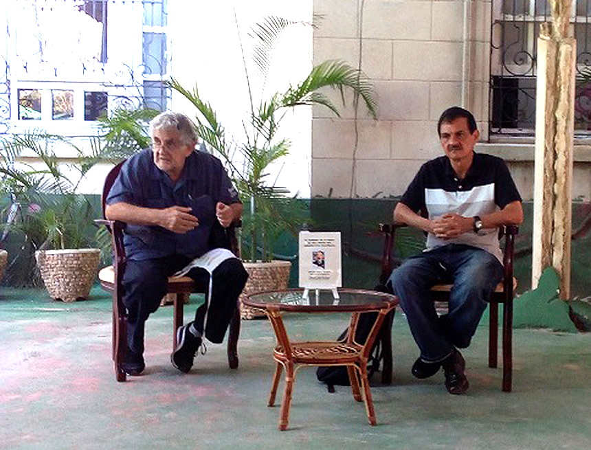 Philatelic books on José Martí and Che Guevara to be presented