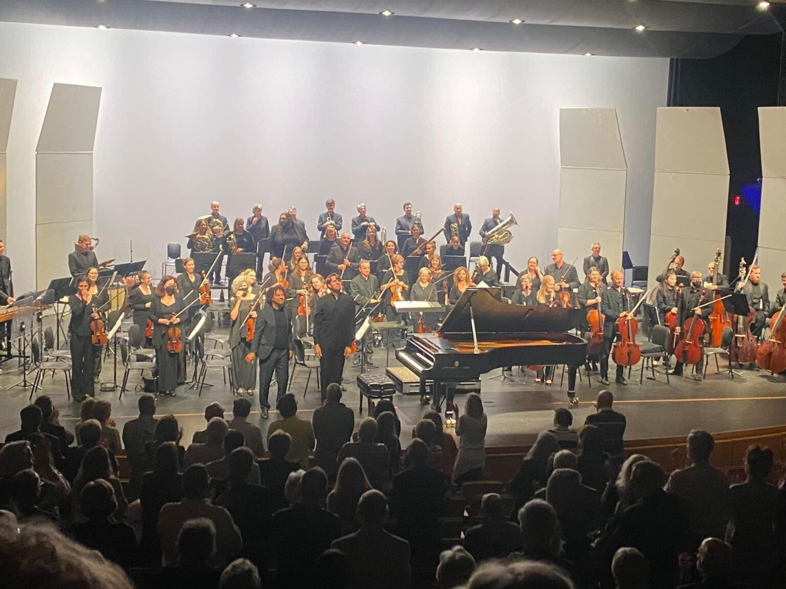 Premieres in Cuba of works by Aldo López-Gavilán with Maestro Michael Butterman