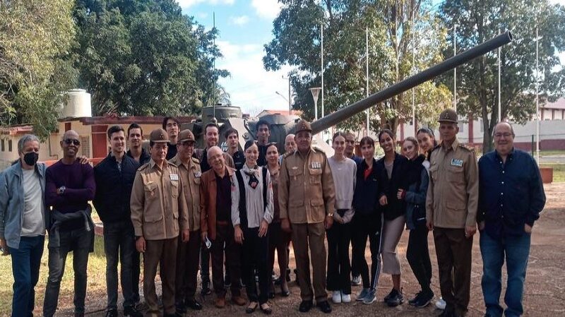 Artists from the National Ballet of Cuba visit the Great Tank Unit of the Revolutionary Armed Forces
