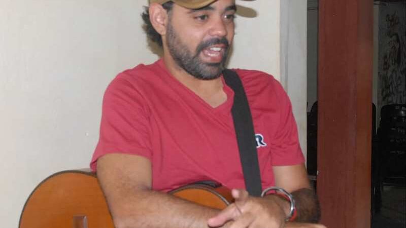 Conversations with Love in the Voice of Rey Montalvo