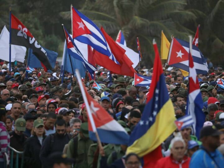 Thousands of Cubans pay tribute to fallen combatants in Venezuela