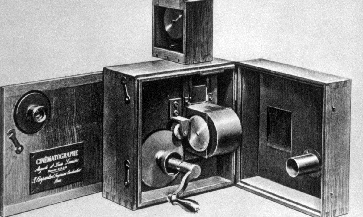 A Curtain Rises: 128 Years Since the First Film Screening in Cuba