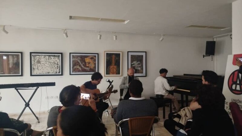 Entre Blow y Flow at UNEAC’s Villena Hall