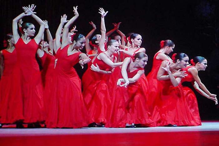 Regresa a escenarios cubanos la compañía Lizt Alfonso Dance Cuba