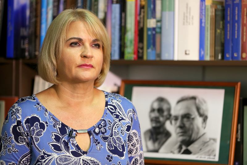 Libro a la carta, con la periodista Magda Resik