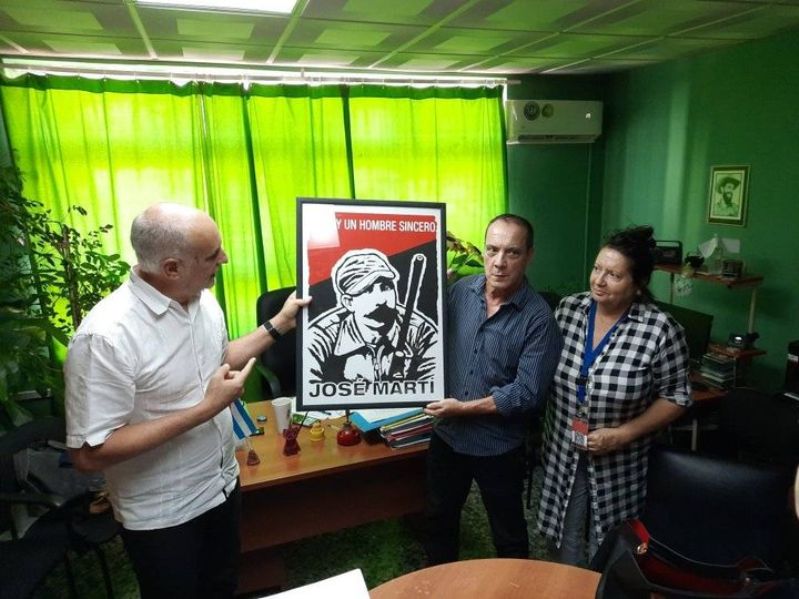 Reconoce Unión de Periodistas de Cuba a Radio Enciclopedia en su aniversario 60