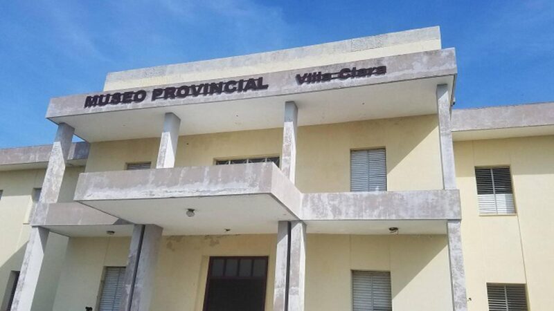 Entregan a museo de Villa Clara Premio Nacional de Conservación al patrimonio documental