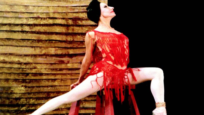 Escritores y artistas cubanos celebraron natalicio de Alicia Alonso