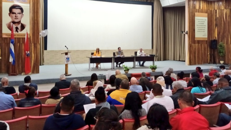 Asambleas municipales de Cuba realizan primera sesión ordinaria