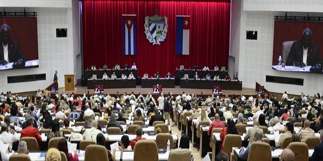 Definen como prioridad en Cuba atención a adultos mayores