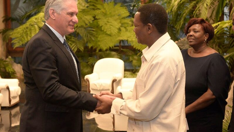 Dispuesta Cuba a fortalecer relaciones con Kenia
