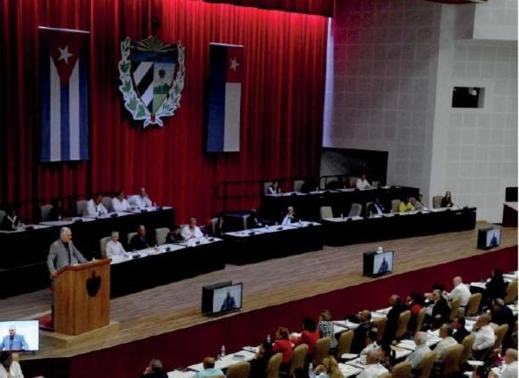 ¡Al noble y bravo pueblo cubano, gratitud infinita y nuestras felicitaciones en el Año 65 de la Revolución!