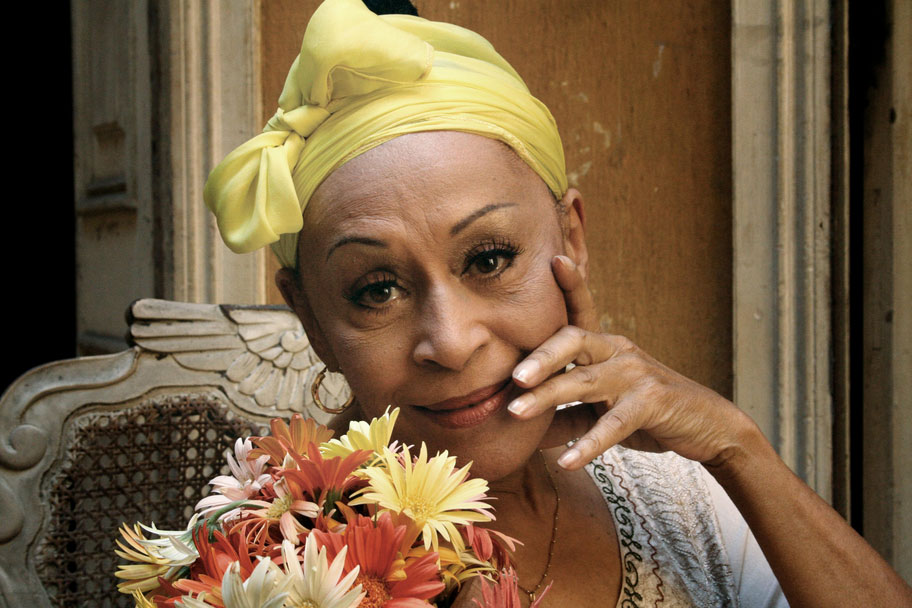 Omara Portuondo prepara actuación en Japón y nuevo disco