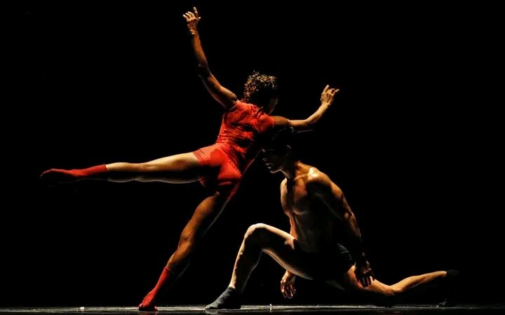 Acosta Danza inicia en Cuba temporada Raíces 