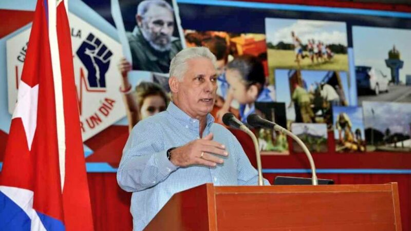 «Sí podemos superar la crisis que atraviesa el país”, afirmó Díaz-Canel