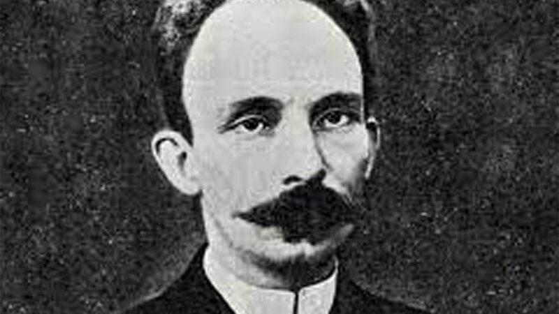 Equilibrio del mundo sobre la cuerda del pensamiento martiano