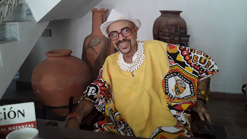 Falleció Rolando Estévez Jordán, poeta y gran artista del libro