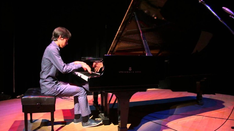 Presenta este miércoles Rodrigo García Ameneiro DVD Confluencia de pianos