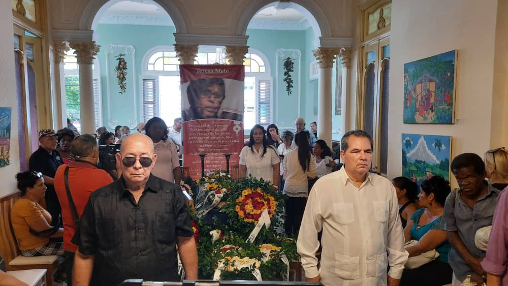 Tributo popular a poeta Teresa Melo en Santiago de Cuba