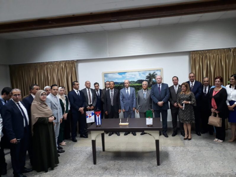 Cuba y Argelia ampliarán cooperación