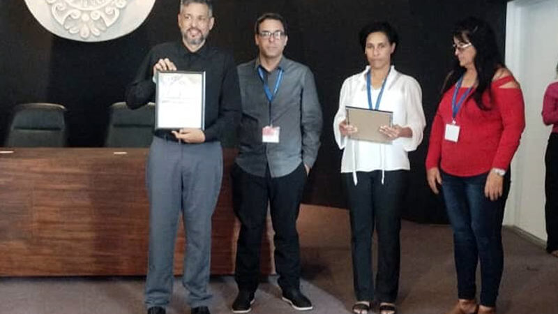 Entregan Premio de la Crítica Literaria 2022