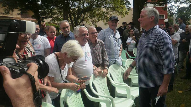 Agradece Díaz-Canel a Universidad Central Marta Abreu por conducirlo a la ciencia