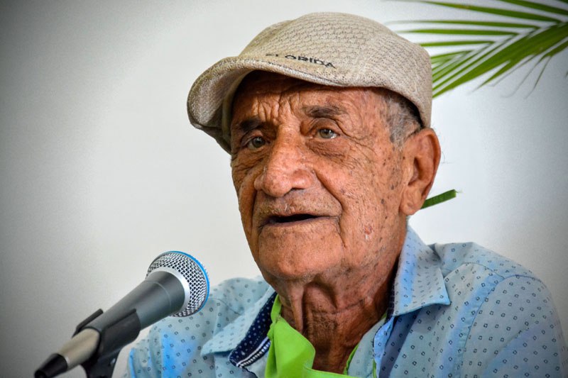 Entregan este viernes Premio Nacional de Literatura 2022 a Delfín Prats