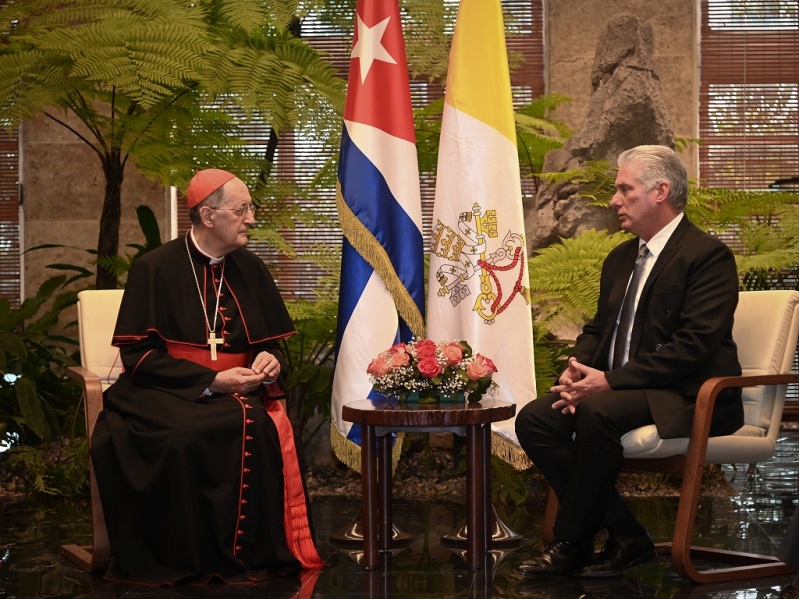 Recibió Díaz-Canel al Eminentísimo Cardenal Beniamino Stella