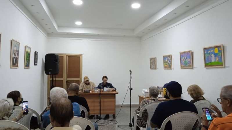 Presenta editorial En Vivo libro dedicado a Jesús Orta Ruiz