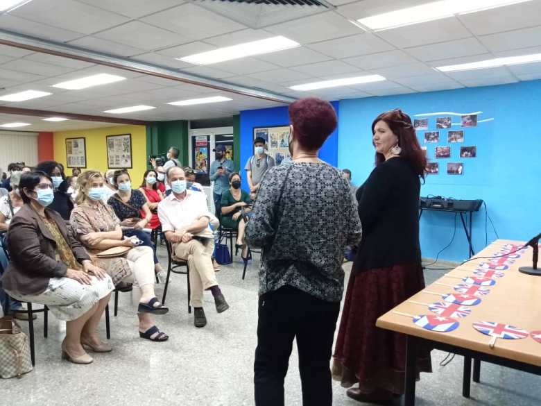 Presentan serie sobre las especialidades de la realización audiovisual