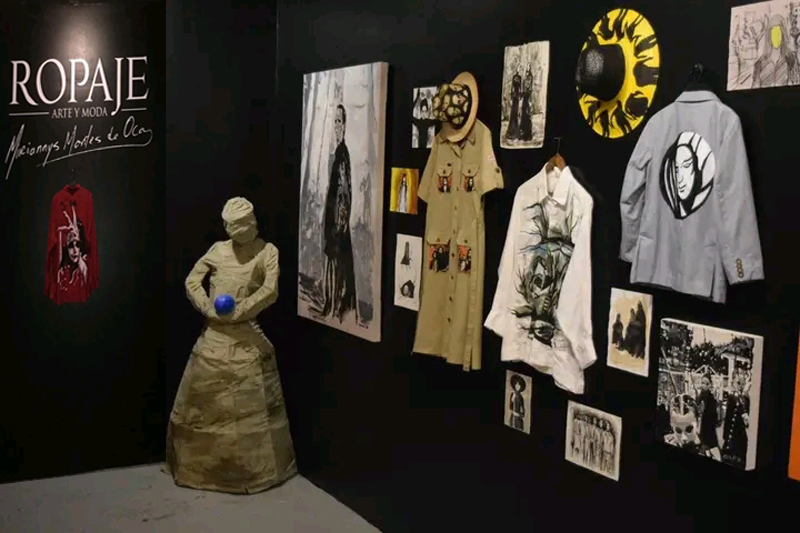 Exposición "Ropaje", de Miriannys Montes de Oca. Foto cortesía de Naufragio Projekt