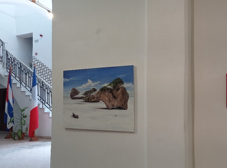 Jóvenes creadores exhiben muestra consagrada a Víctor Hugo