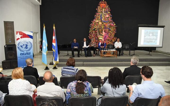 Sociedad civil de Cuba condena bloqueo de EEUU y campañas mediáticas