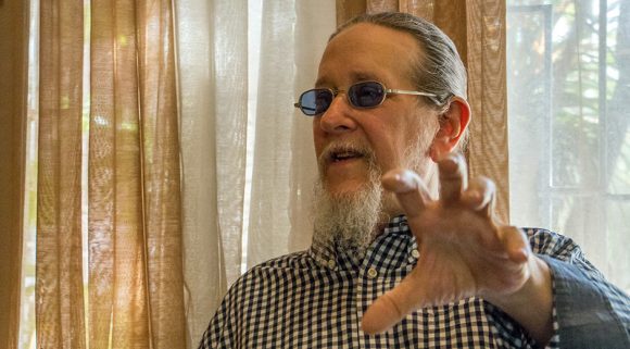 Edesio Alejandro, el conocimiento y la identidad
