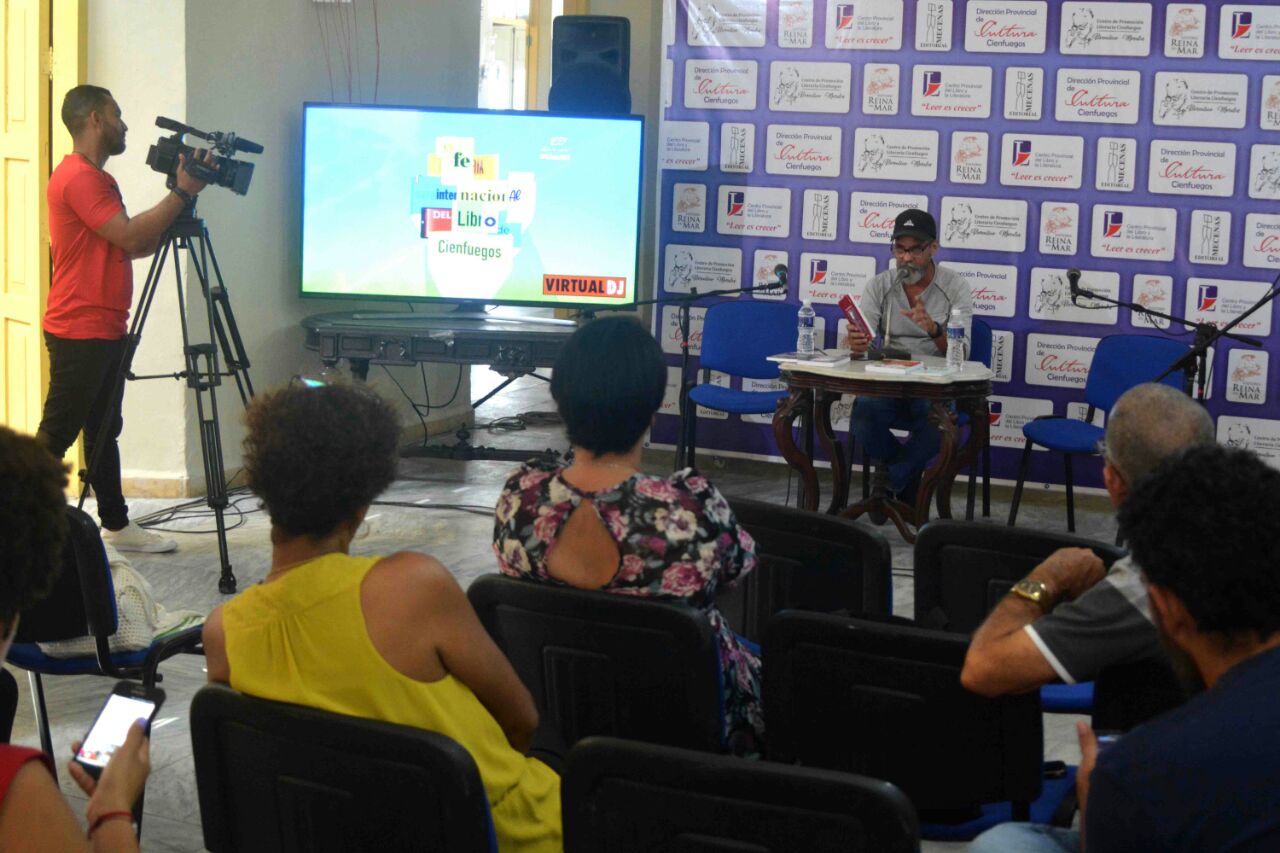 31. Feria del Libro en Ciego de Ávila y Cienfuegos