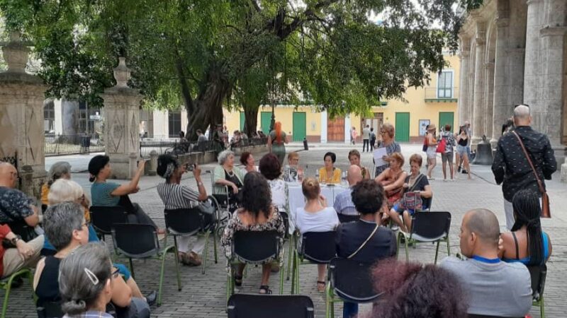 EnVivo, una editorial que honra a la mujer cubana