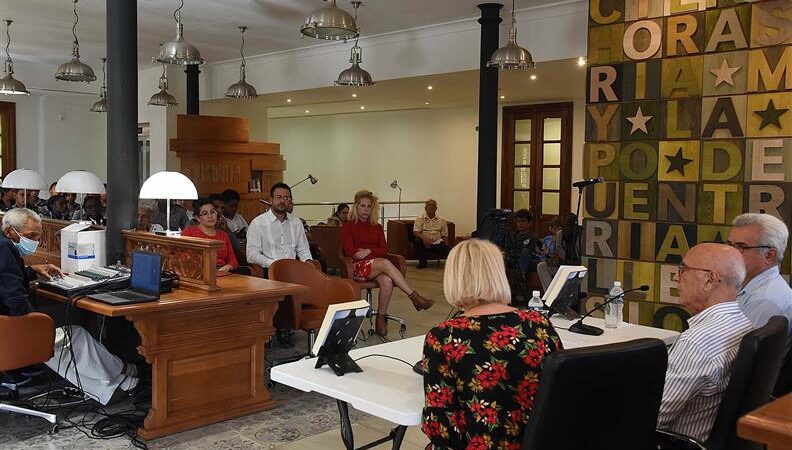 Las esencias de Cuba en el libro La Revolución de 1868, estudios históricos