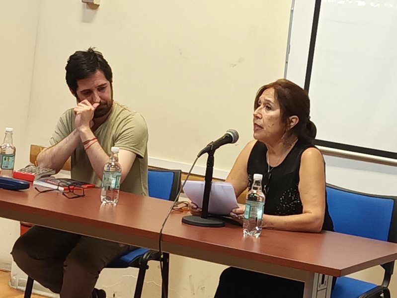 Presentan en Chile libro Fidel Castro en la canción de Silvio Rodríguez