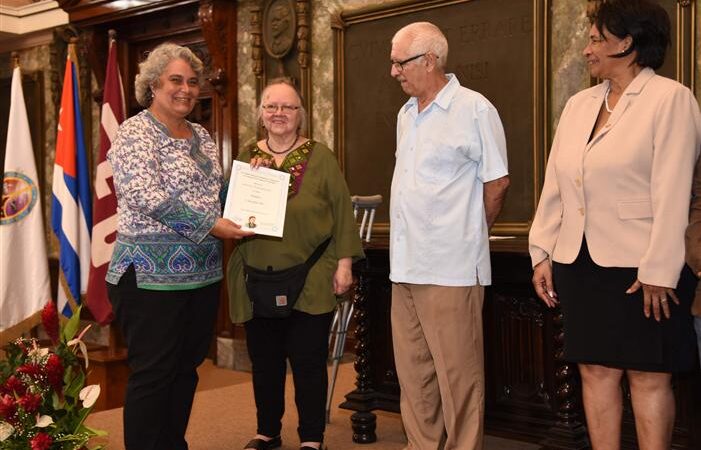 Entregan a científicas de Cuba Premio Sofía Kovalevskaya