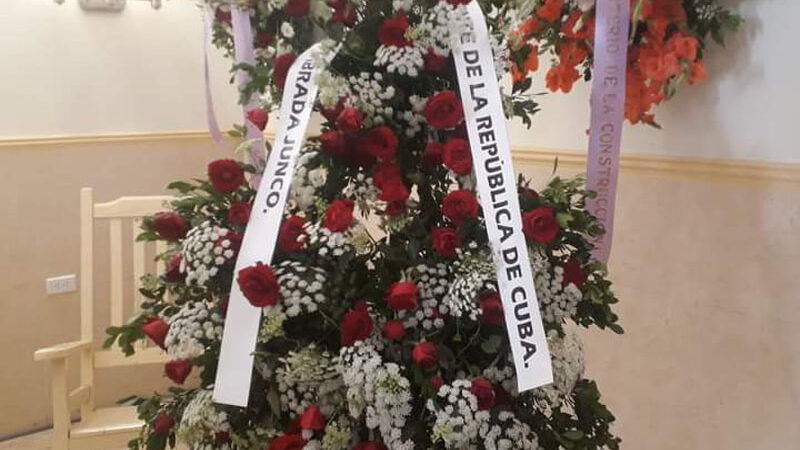 Envía Díaz-Canel ofrenda floral a honras fúnebres de Labrada Junco
