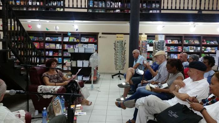 Laidi Fernández de Juan, en el espacio Libro a la carta