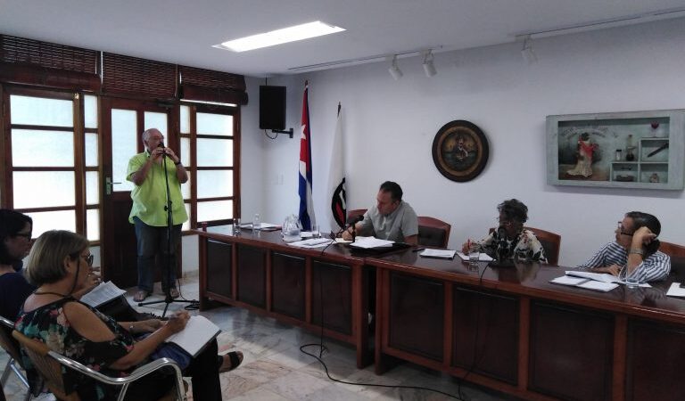 Jornada de reflexión sobre las artes visuales en Cuba