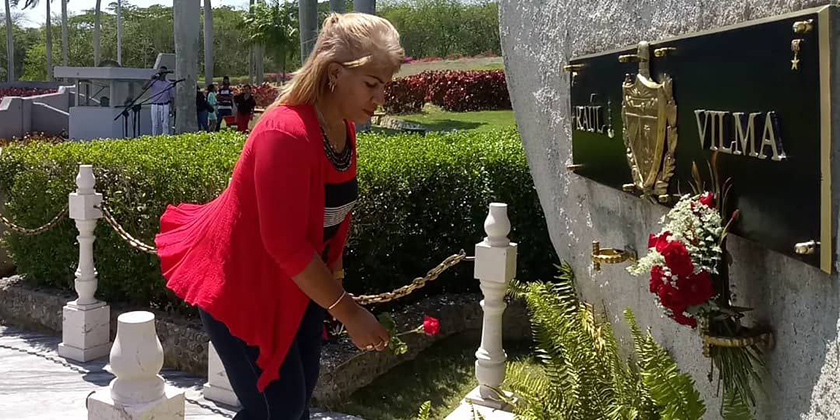 Homenaje a Vilma en el Segundo Frente Frank País García