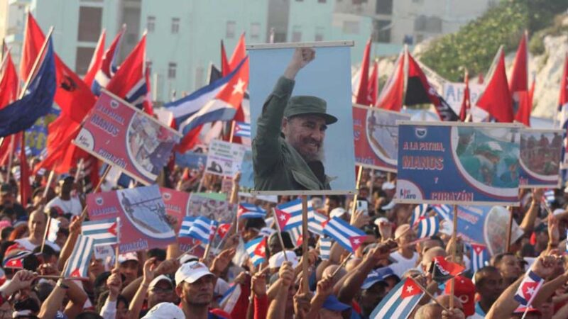 Festejan cubanos un Primero de Mayo distinto y de victorias